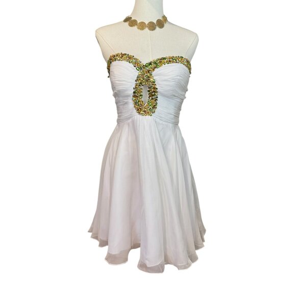 Sherri Hill White mini strapless prom, homecoming or evening dress.  Siz… - Picture 6 of 8